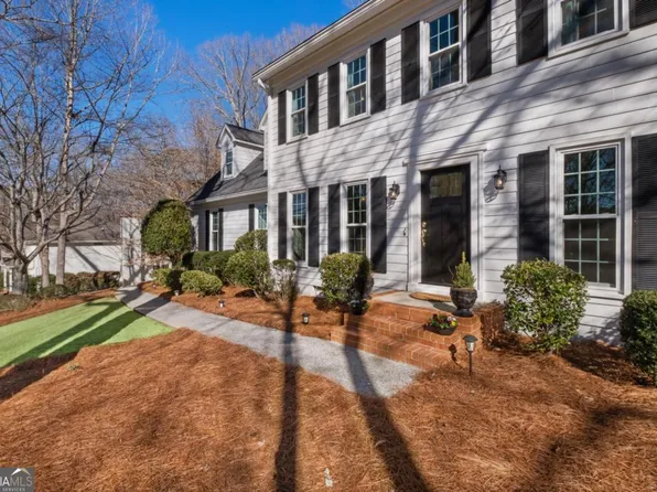 4172 Westchester Xing NE, Roswell, GA 30075