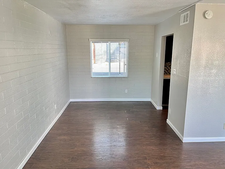 Melrose 36 Place — Photo 13