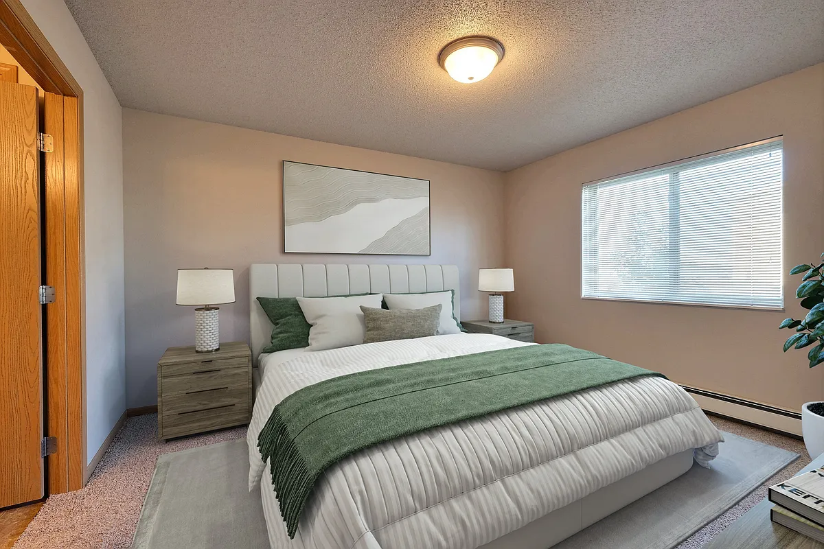 Fargo, ND East Bridge Apartments | Bedroom - East Bridge