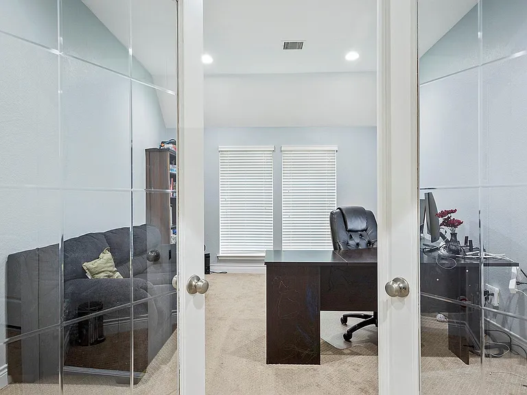 27815 Colonial Point Dr — Photo 23