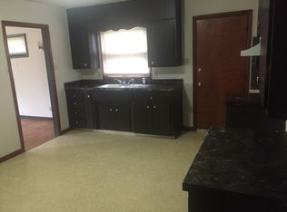 1230 SE Lawrence St #1, Topeka, KS 66607