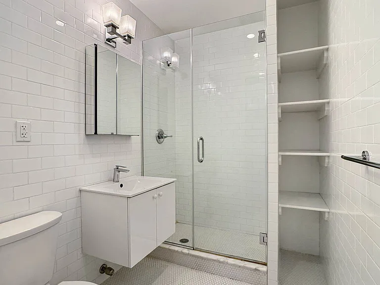 946 Bushwick Ave #330 — Photo 7