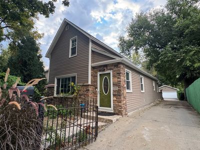 1709 E Walnut St, Des Moines, IA, 50316