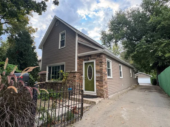 1709 E Walnut St, Des Moines, IA 50316