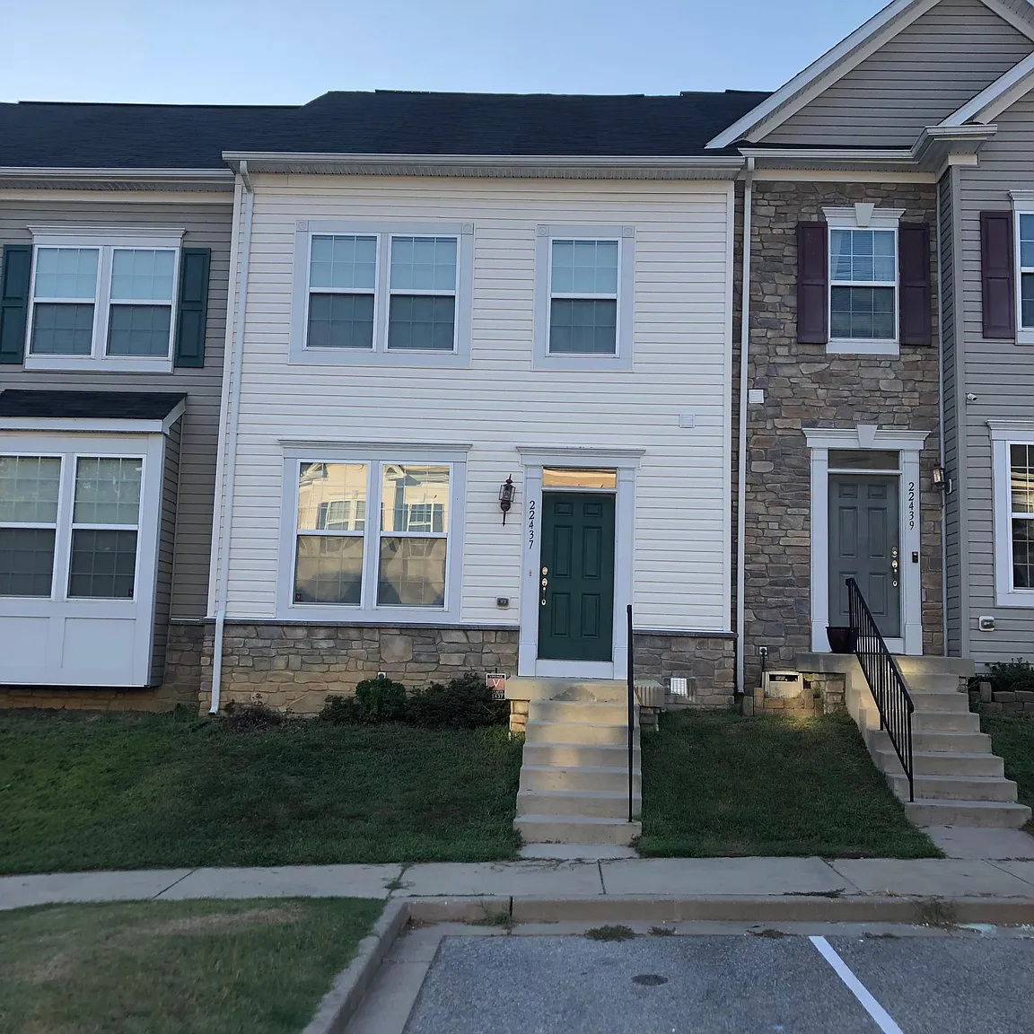 22437 Dark Star Way photo 1