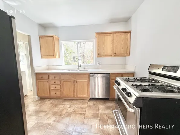 4567 Eagle Rock Blvd #1/2, Los Angeles, CA 90041