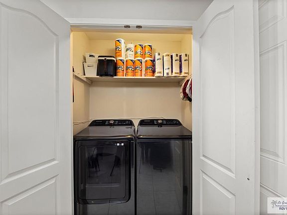 5th image of 349 Clemente Ave