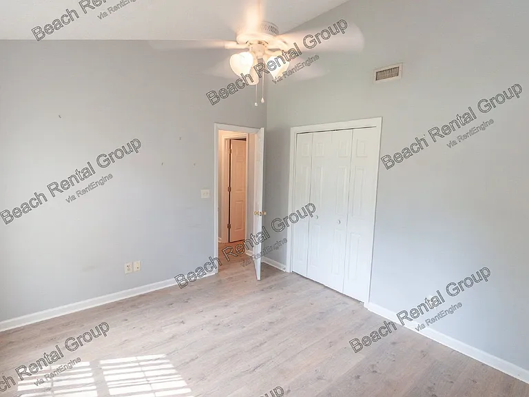 6661 Wisteria Dr — Photo 11