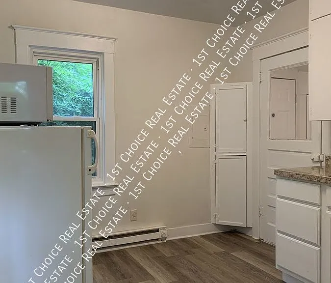 1222 Parkview St — Photo 8