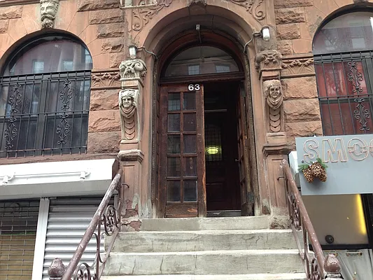 Rented by Kings Court Real Estate | media 28