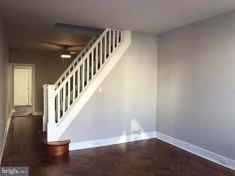 2313 Gaul St — Photo 2