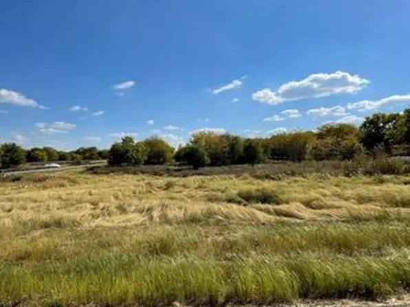 5100 W 209th St, Bucyrus, KS 66013