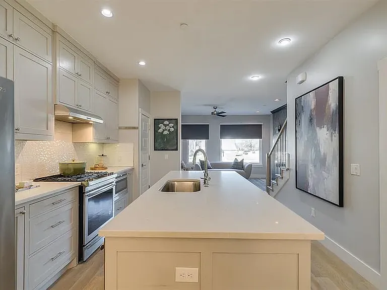 1138 NW 13th St #B — Photo 11