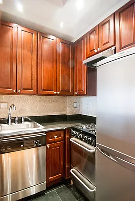 Rented by WAM Partners - William Moses Co. | media 93