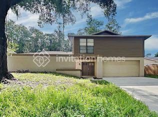 15707 Gardenside Ln, Tampa, FL 33624