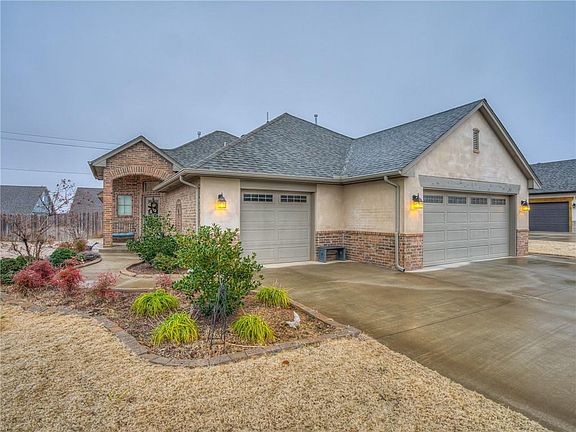 2nd image of 6540 Bentley Dr