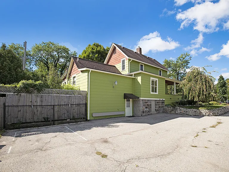 529 S Ashley St — Photo 25