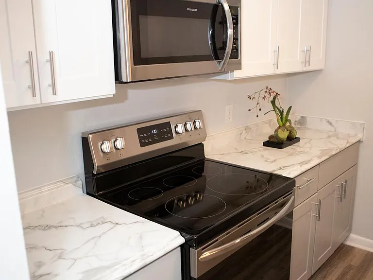 300 Bayou Blvd #106 — Photo 10