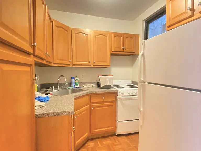 1551 York Ave #5-N — Photo 6