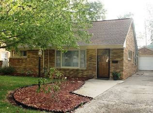 2436 S Whittier Ave, Springfield, IL 62704