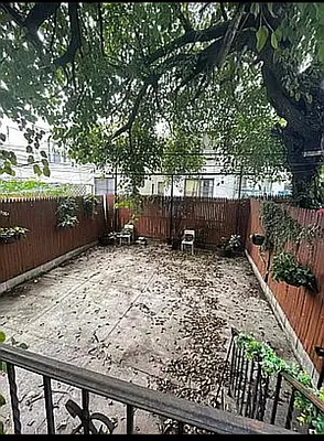 Rented by Owner | media 8