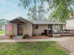 513 2nd St, Colona, IL 61241