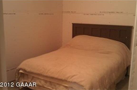 5th image of 321 Moonlight Bay  SE