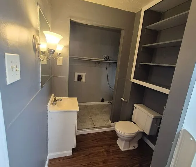 1704 Madison Ave #3 — Photo 9
