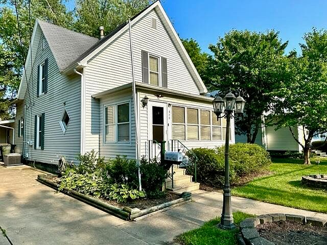 409 Oak St, Three Oaks, MI 49128 | MLS #23030088 | Zillow