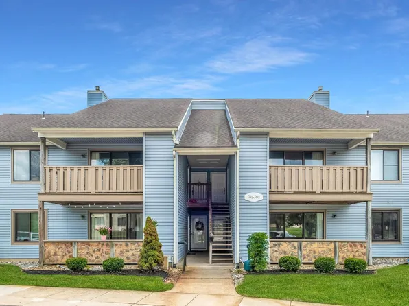701 The Woods, Cherry Hill, NJ 08003