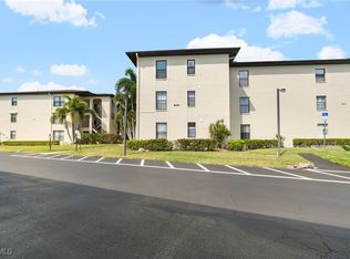 8474 Charter Club Cir UNIT 12, Fort Myers, FL 33919