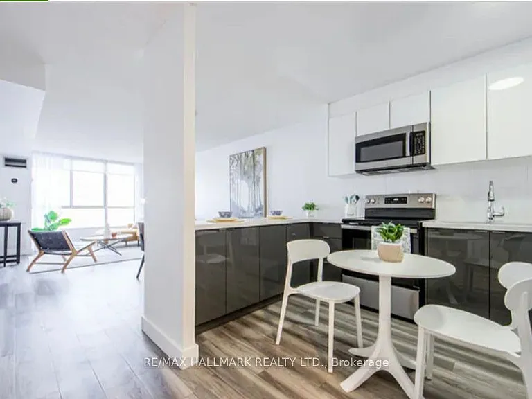 15 Martha Eaton Way #1705 — Photo 2