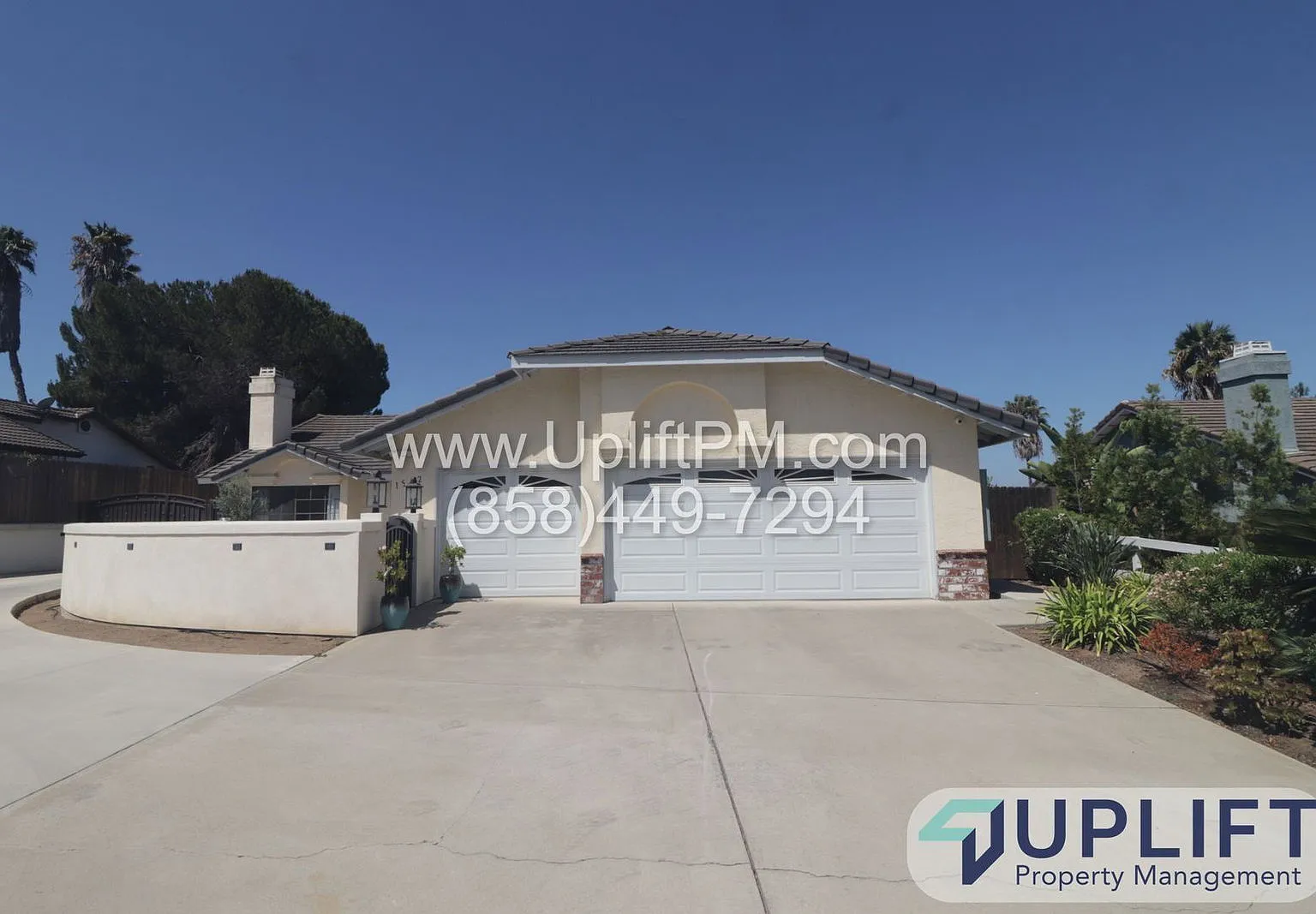 5 bed, 3.0 bath, 2614 sqft, $5,900 — Photo 2