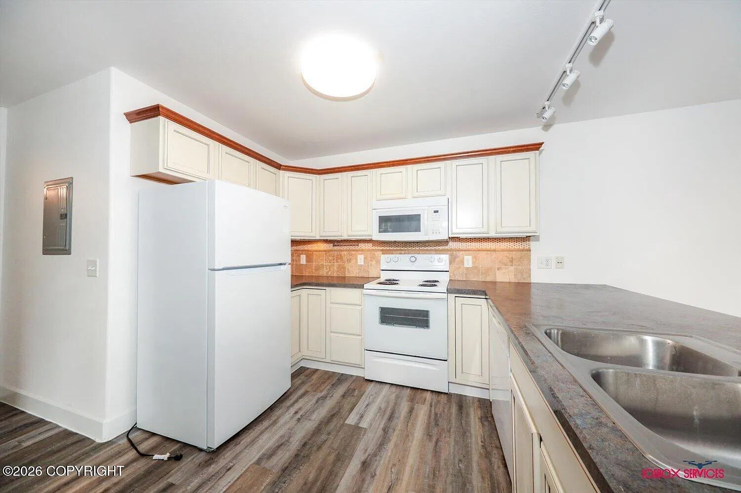 1 bed, 550 sqft, $1,700 — Photo 3