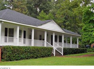 800 Pine Cone Ln, South Chesterfield, VA 23834