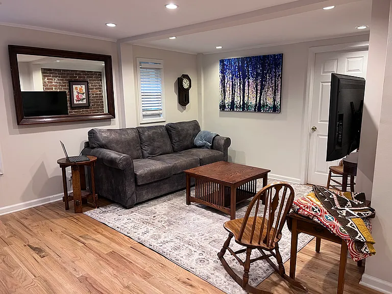 575 Elmwood Dr NE — Photo 16
