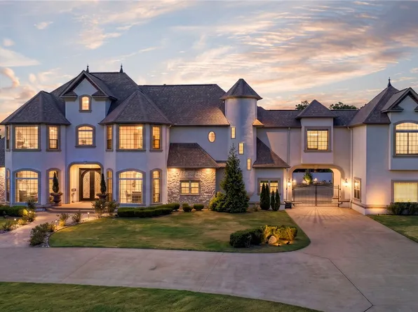11220 Talamore Blvd, Bentonville, AR 72712