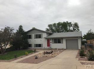 5 Bruce Ln, Pueblo, CO 81001