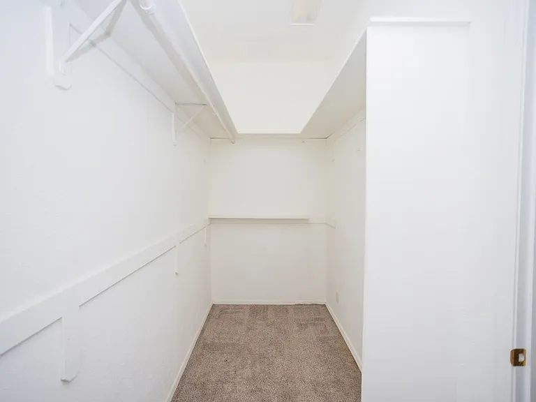 2320 Snead Dr — Photo 29
