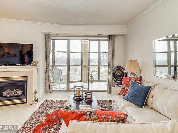 2nd image of 19370 Magnolia Grove Sq Unit 411