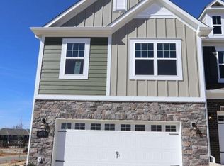 4005 Lawnview Dr, Charlotte, NC 28269