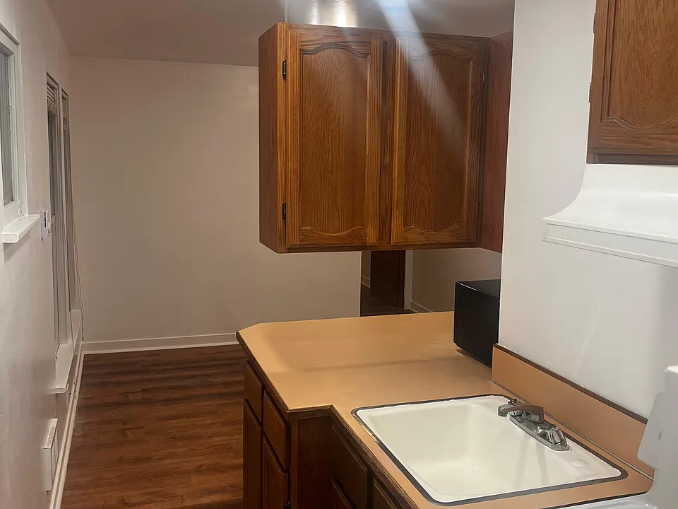 322 Avenue A #3