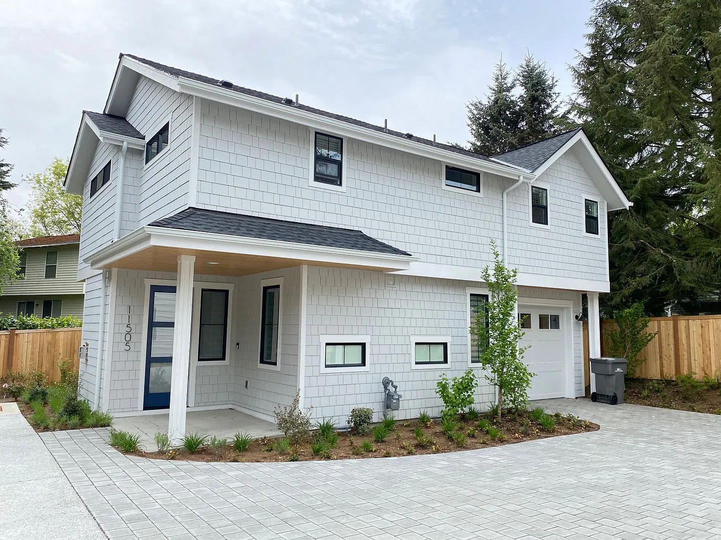 Modern SFH for Rent — Photo 1