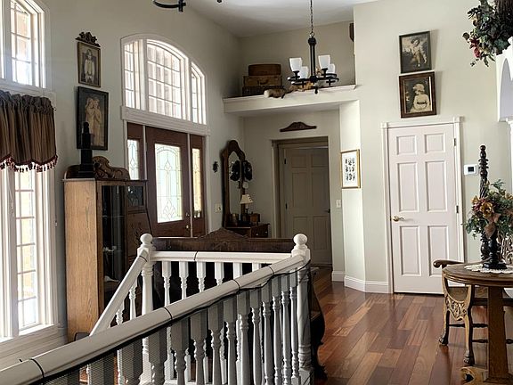 4th image of 4308 River Rd