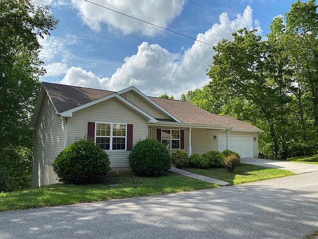1st image of 124 Abby Ln