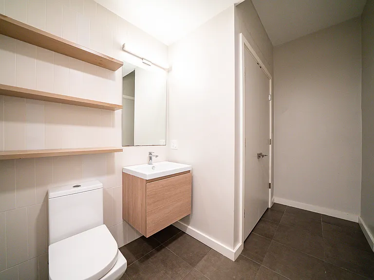 Longwood Row — Photo 12