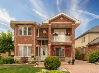 7722 Rutherford Ave, Burbank, IL 60459