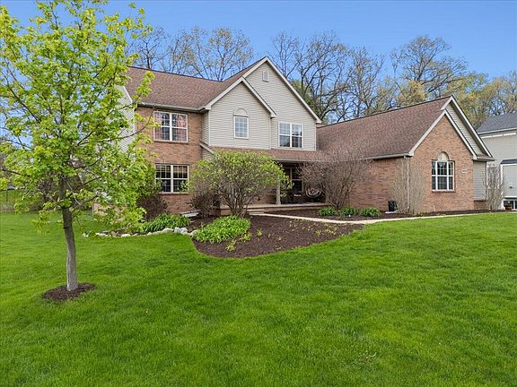 4th image of 9783 Viewcrest Ct