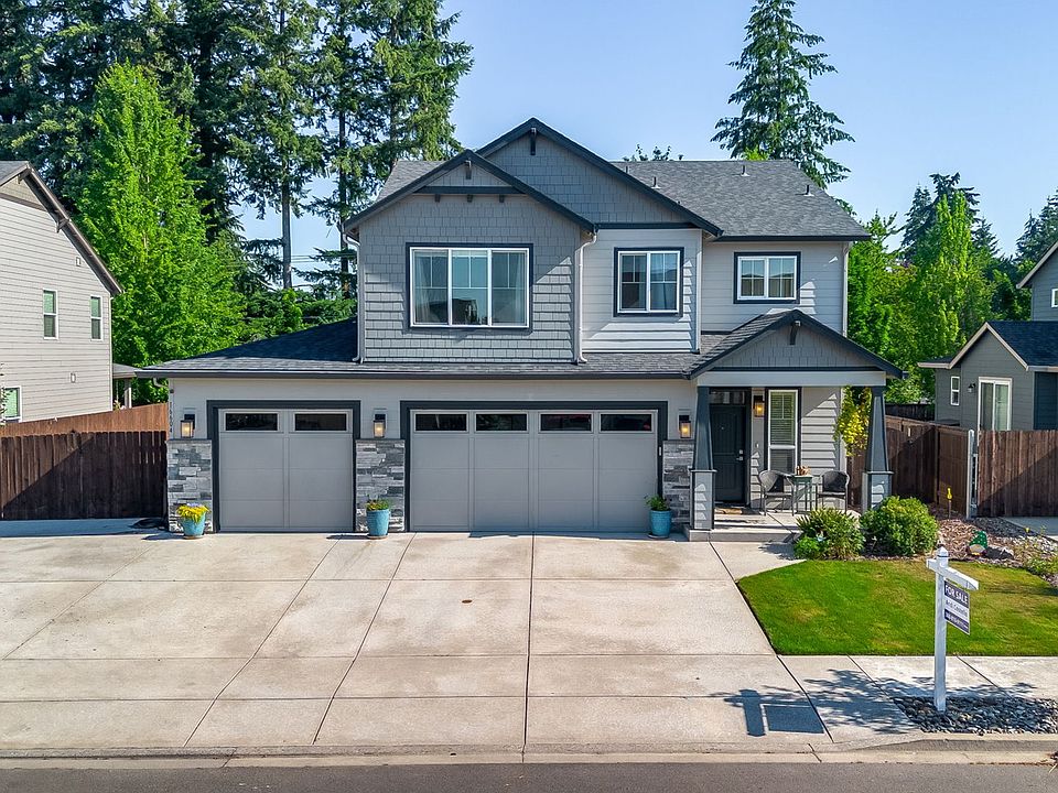 1st image of 16604 NE 98th St