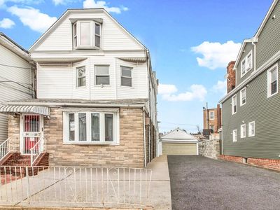 94-39 50th Ave, Elmhurst, NY, 11373